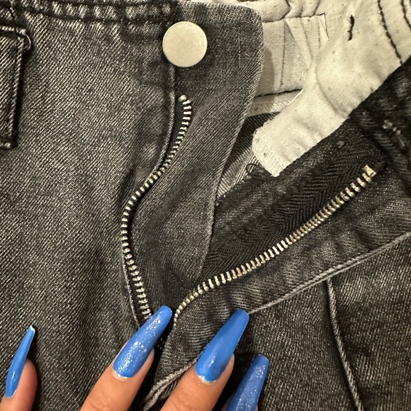 Women’s pants - Picture 3 of 4